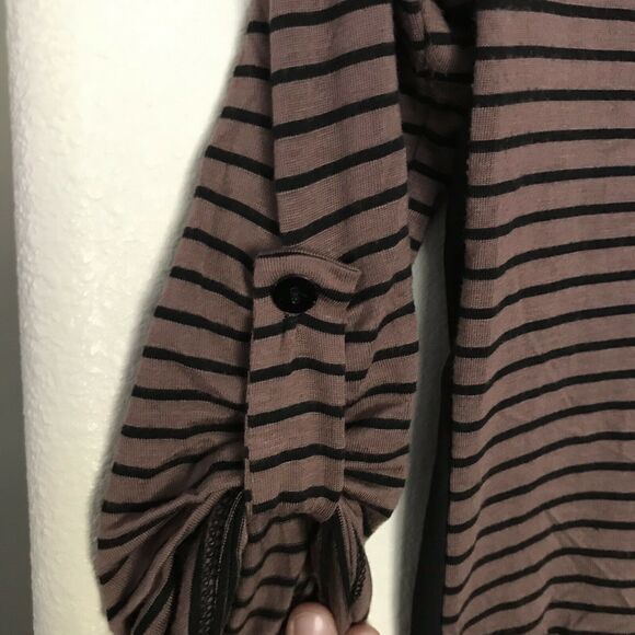 Bobeau Black/Brown Striped Top With Sheer Back - Size Small - Roll Tab Sleeves - Picture 6 of 7